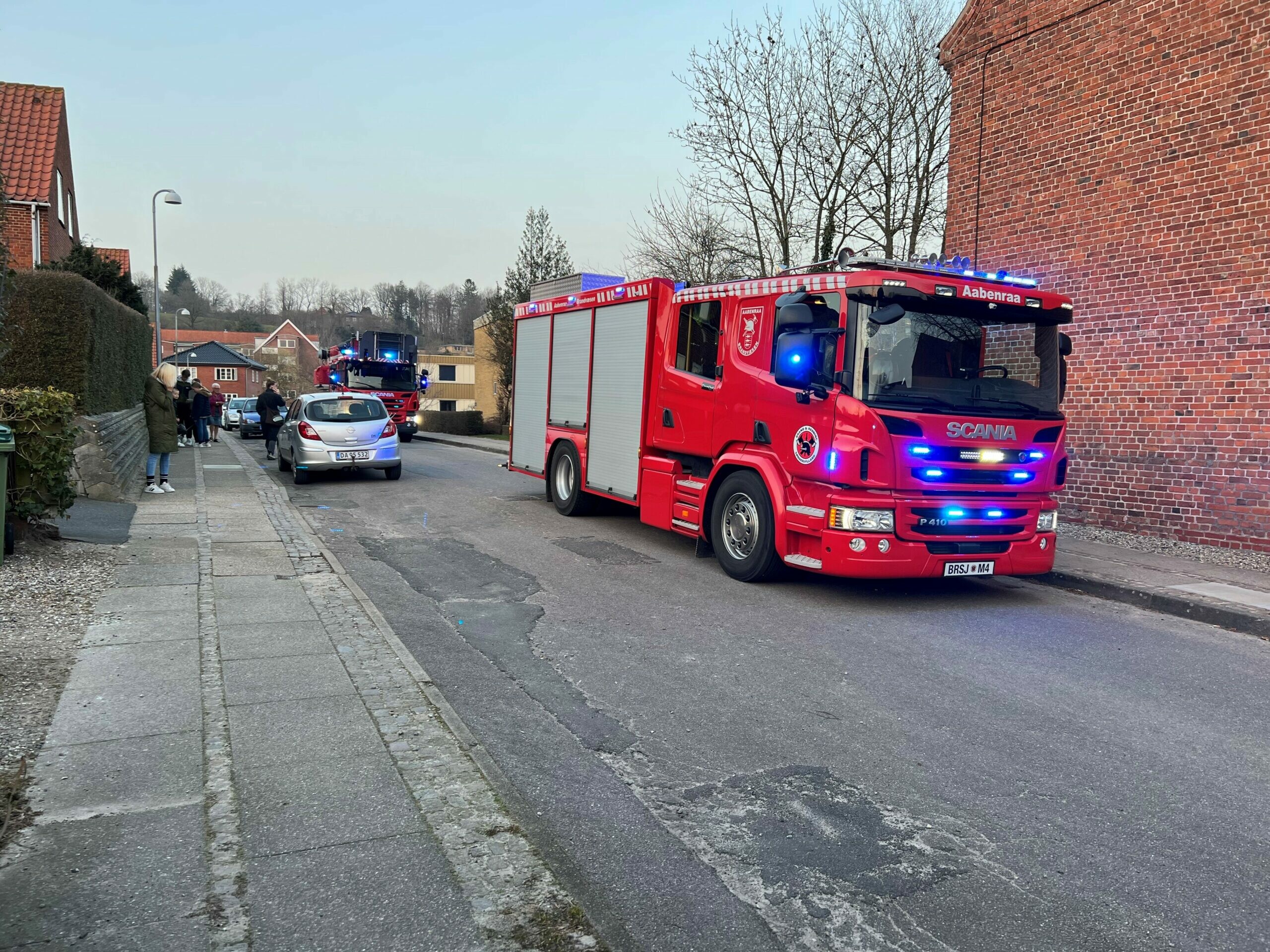 Udrykning Efter Melding Om Brand Plastik Kom For T T P Kogeplade