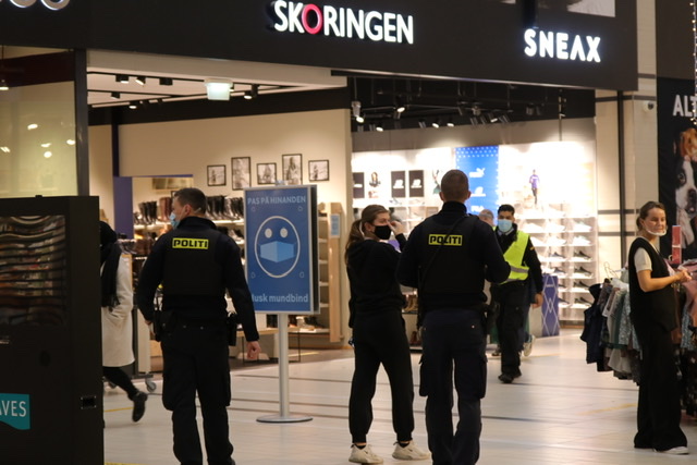 i shoppingcenter - Presse-fotos.dk