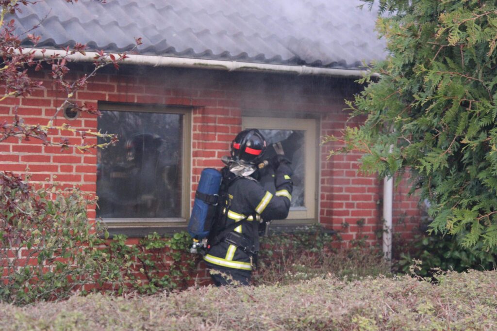 Voldsom Villabrand I Gistrup Ved Aalborg