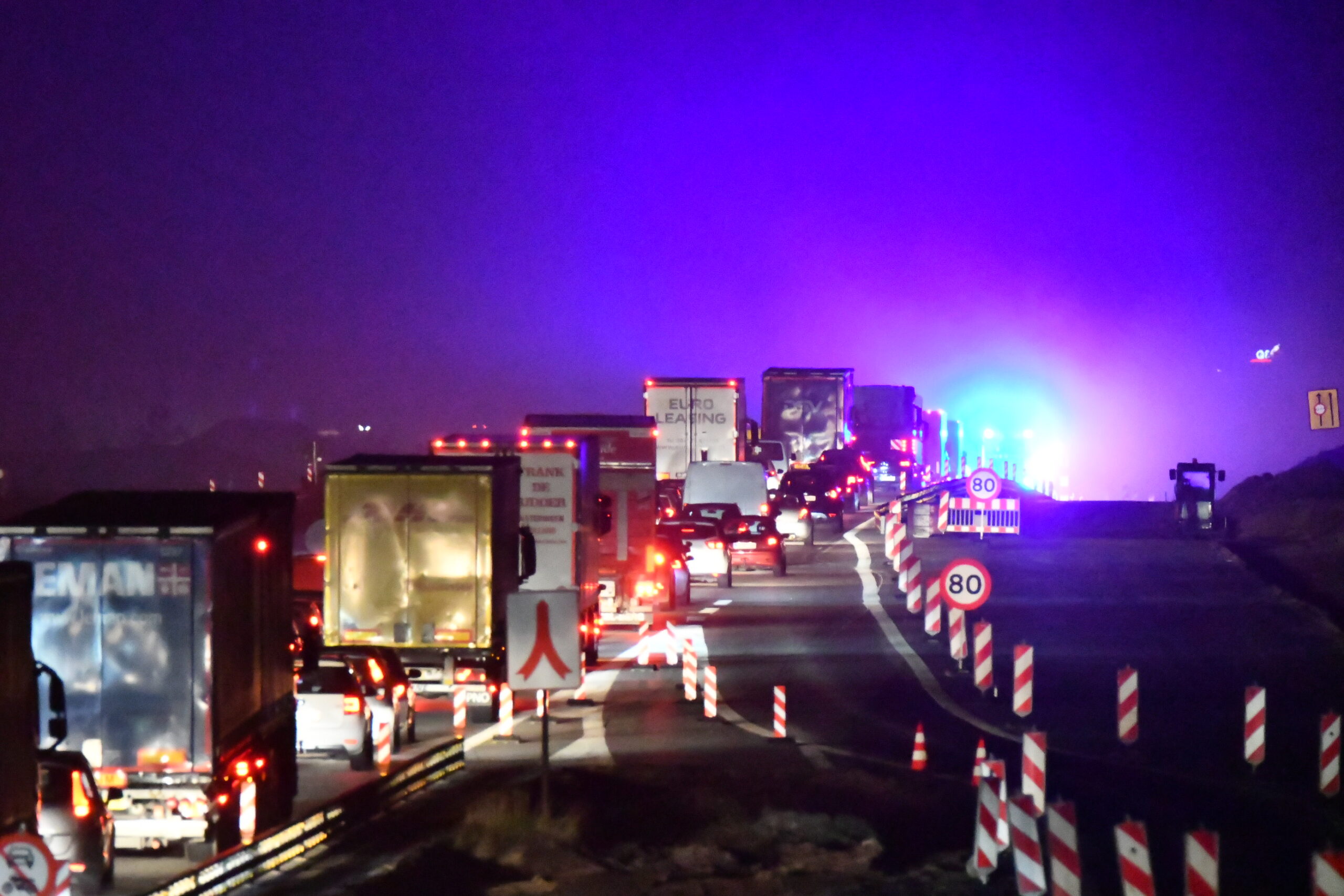 Uheld Skaber Kæmpe Kø På Motorvej 