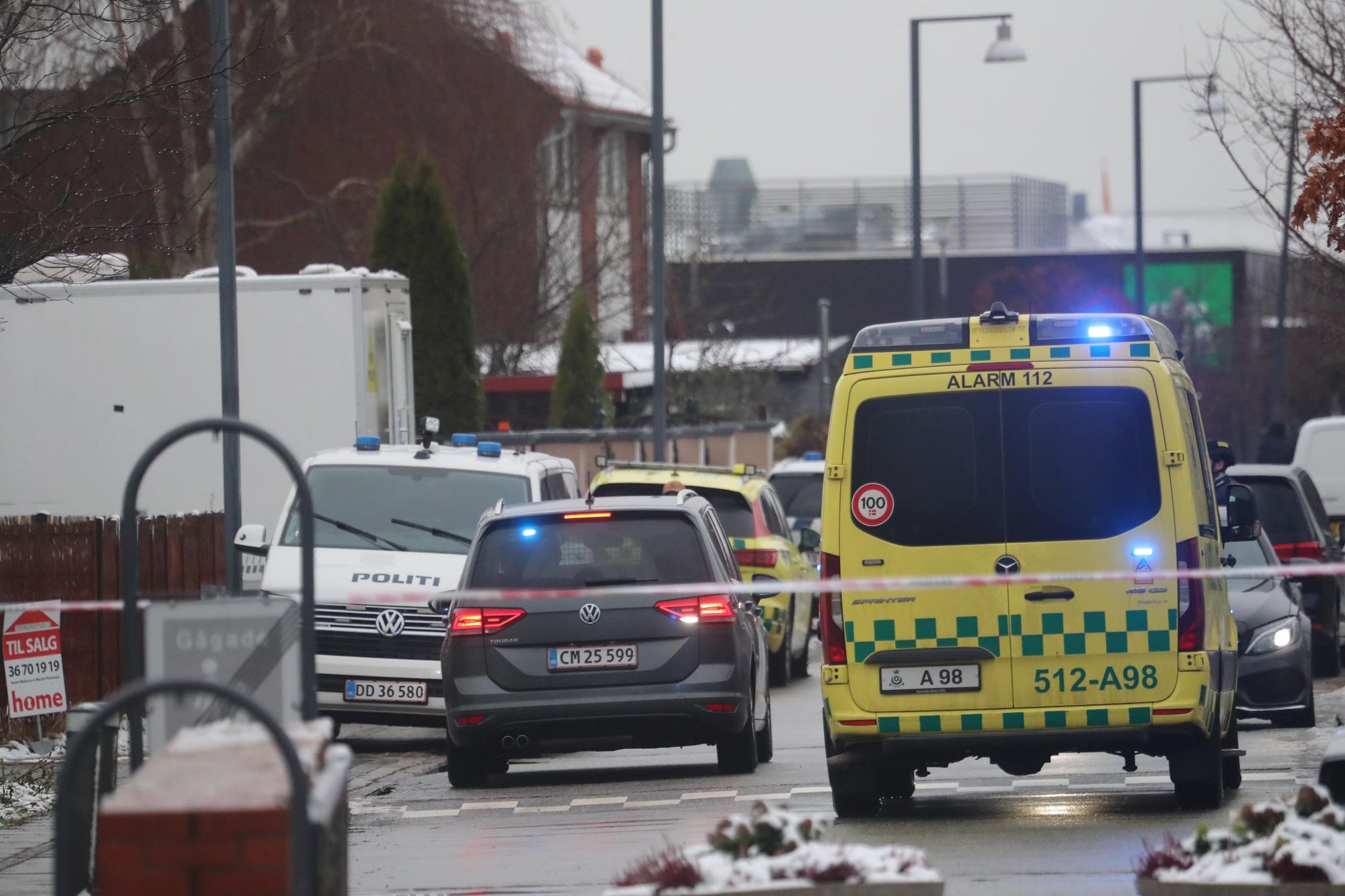 RØDOVRE: Tre Ramt Af Skud - Heriblandt En 15-årig