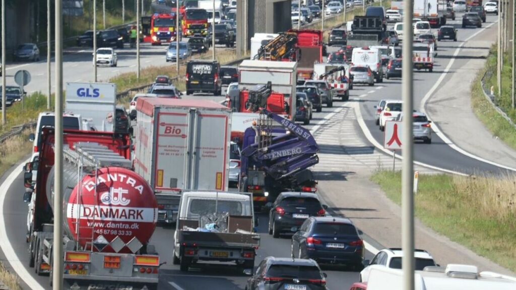 Vejarbejde På Motorvej Til Tirsdag Morgen: Det Trækker Massiv Kø!