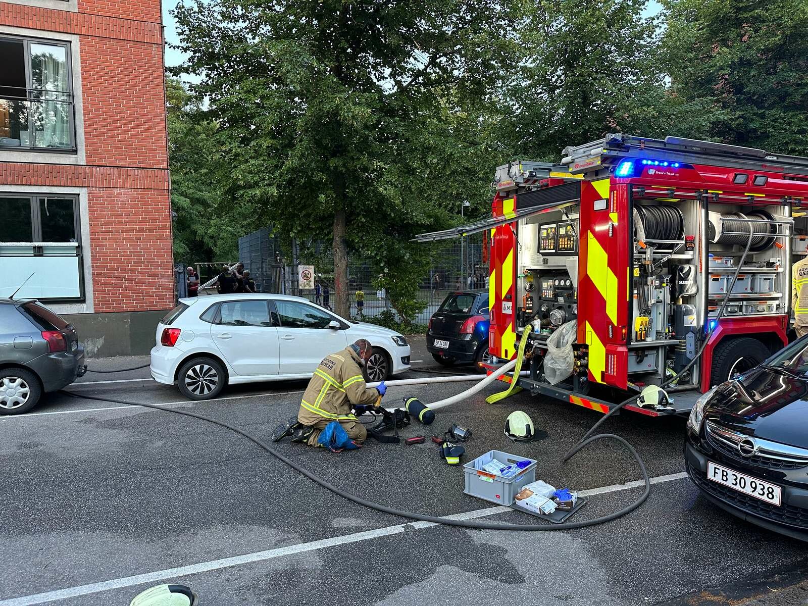 Flere Personer Kørt På Hospitalet Efter Brand I København