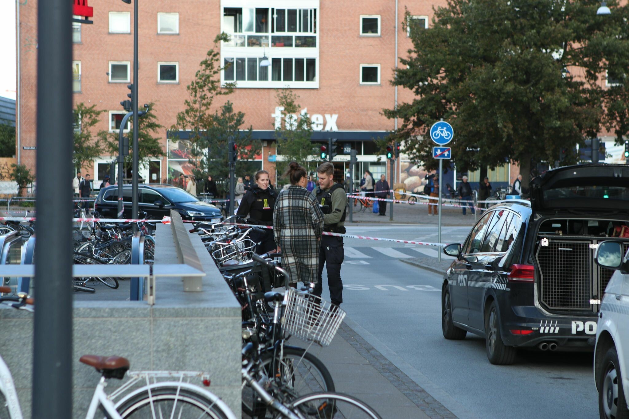 Politiet Massivt Til Stede Knivstikkeri På Nørrebro 