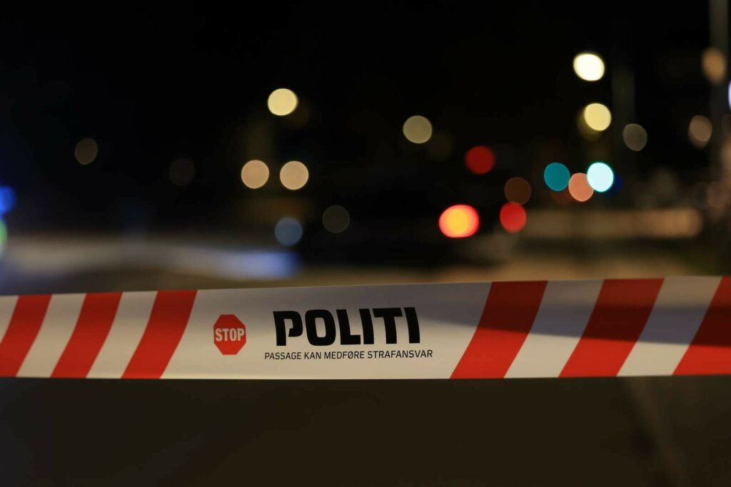 Det Vrimler Med Politi: Muligt Knivstik På Vestegnen