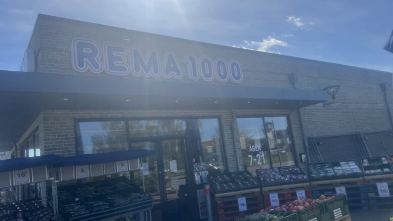 Rema 1000 facade.