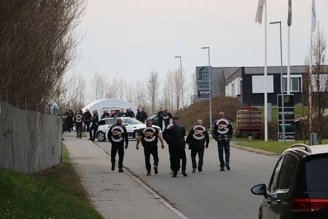 Omfattende bedragerisag: Har relationer til rockergruppen Comanches