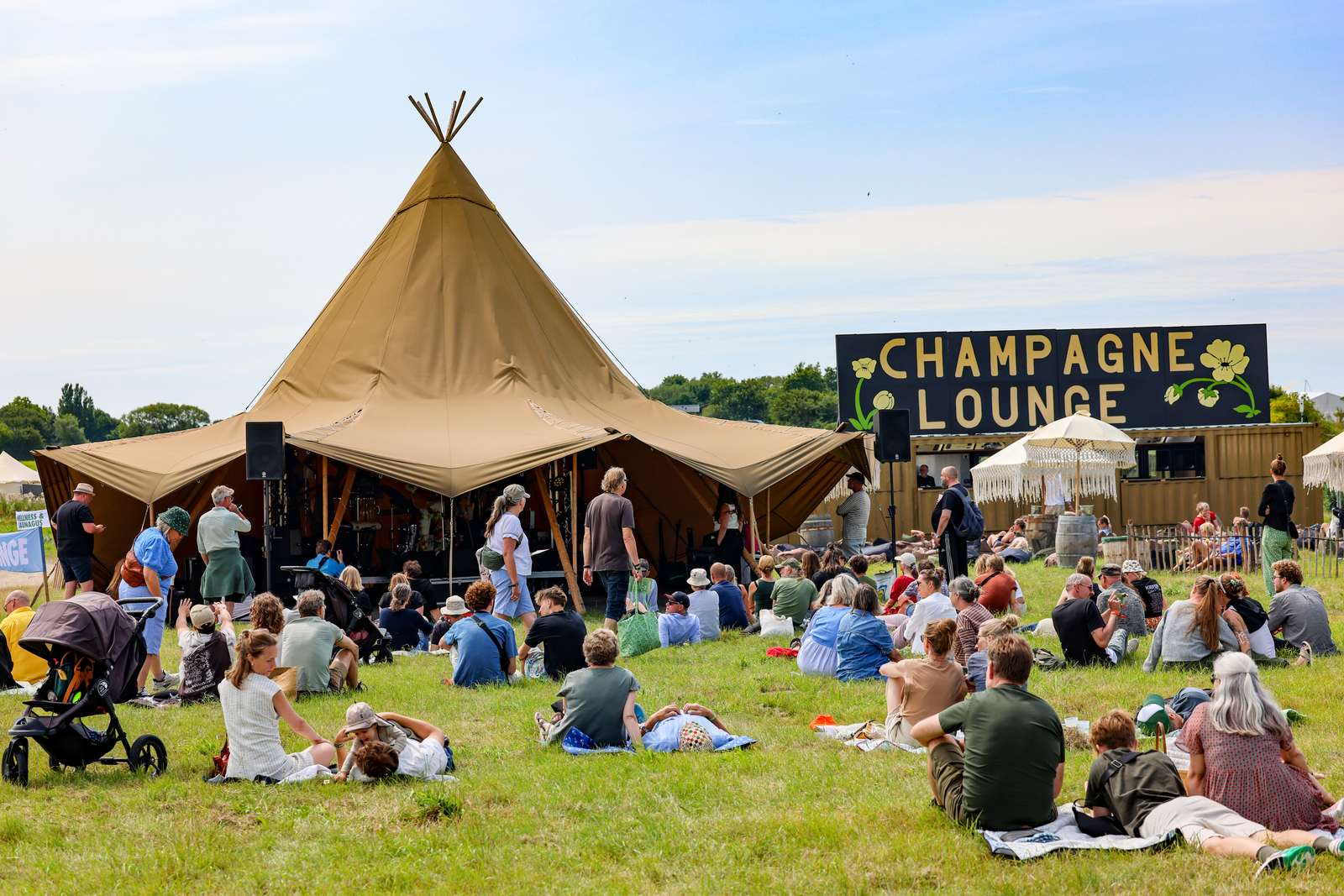 Den første udgave af Ø-Festivalen på Langeland.