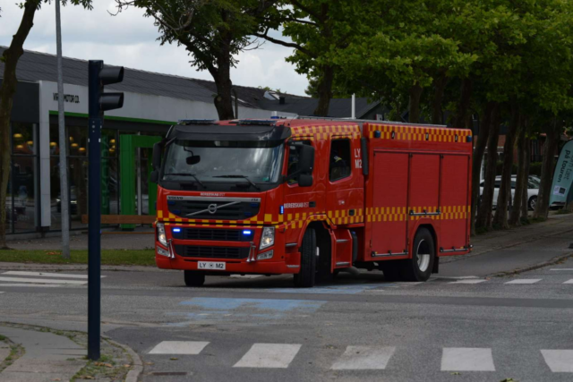 Lokalnyt: Brand bryder ud i Lyngby-Taarbæk
