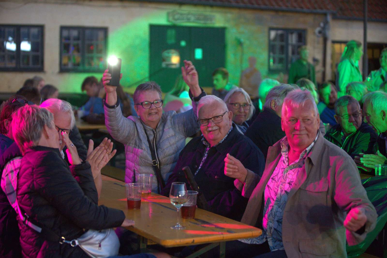 Der var højt humør til Dragør havnefest.