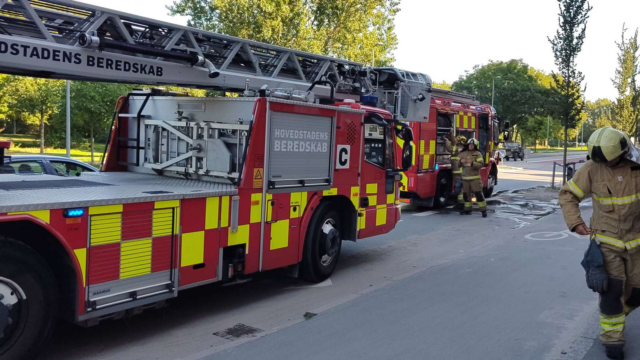 Brand i skralderum under beboelsesejendom