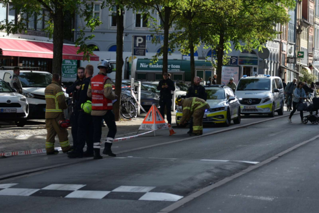 Frygter nedstyrtning: Gothersgade afspærret i begge retninger