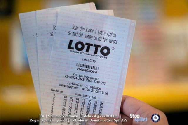 Kæmpe Lotto-gevinst: Kvinde blev chokeret da hun tjekkede sin konto