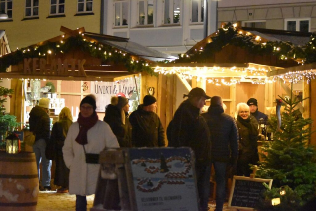 Sæt kryds i kalenderen: Snart åbner julemarkeder i København