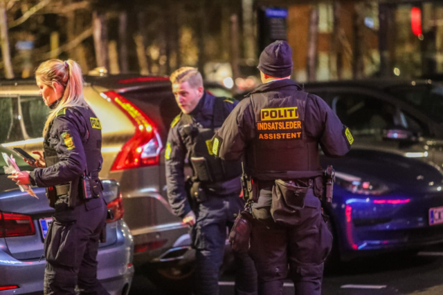 Voldsom eksplosion flår opgang fra hinanden 