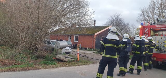 Lolland: Politi og brandvæsen rykker ud