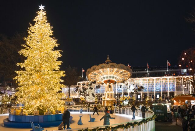 Jul i Tivoli: Magiske traditioner og festligheder venter