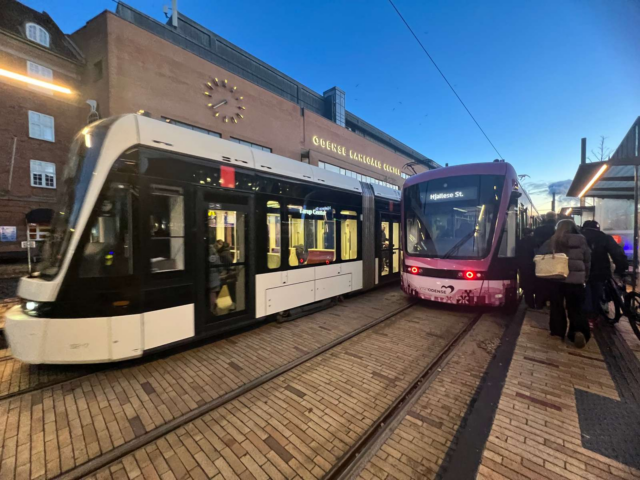 Letbanen forsinket i Odense på grund af strømnedbrud