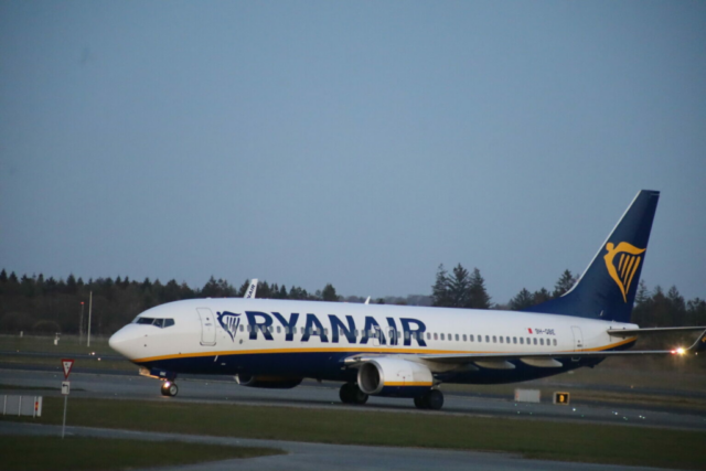 Ryanair lukker ruter i Danmark