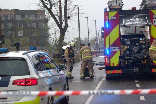 Brand i elskab slukker strømmen for flere beboere: Område spærret af