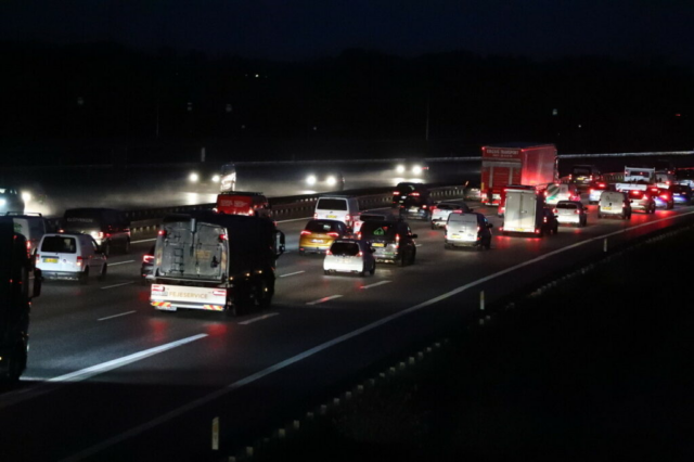 Tabt gods spærrer for trafikken