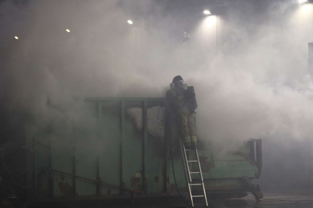 Brand ved Bilka skaber masser af røg