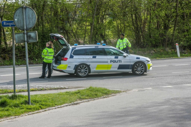 Politiet søger hjælp efter vanvittig biljagt