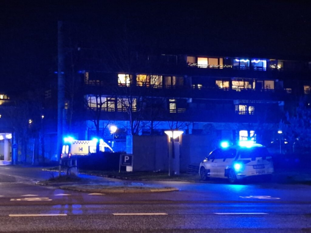 25-årig slår, sparker og tramper sin gravide kæreste i hovedet