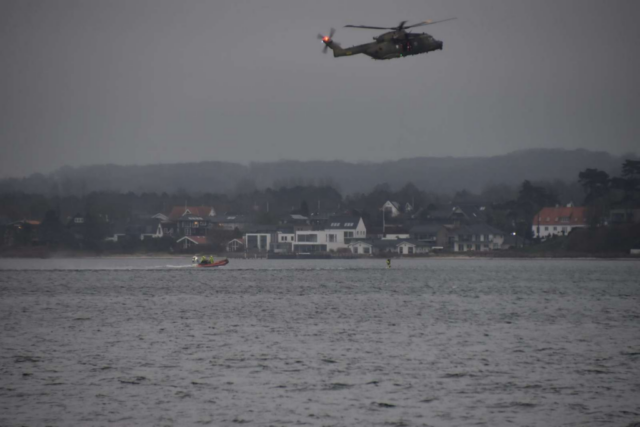 Drone finder livløs mand i vandet