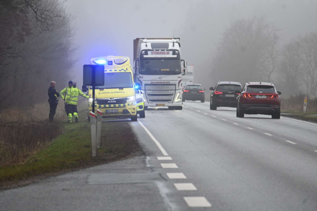 Ambulance fremme ved uheld: ‘Ikke sikret’