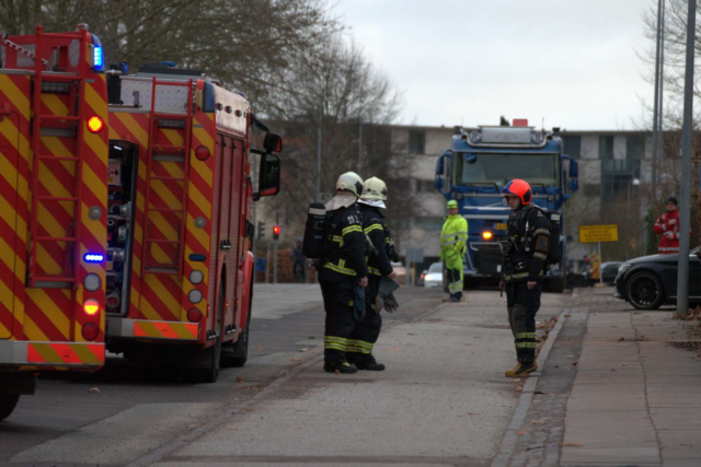 Vej helt spærret: Haster til gasledningsbrud