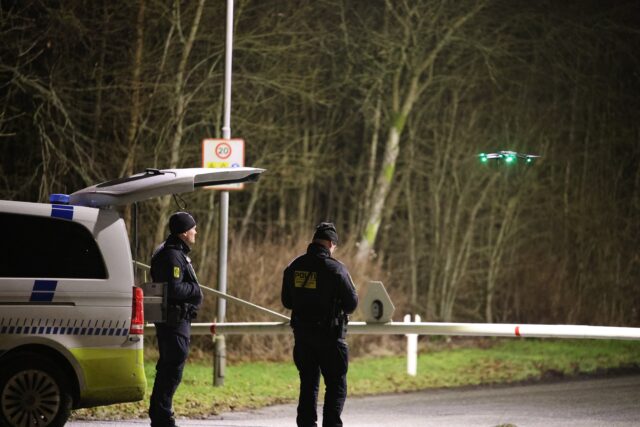 Mystisk: Politi rykker ud med drone og hundepatrulje