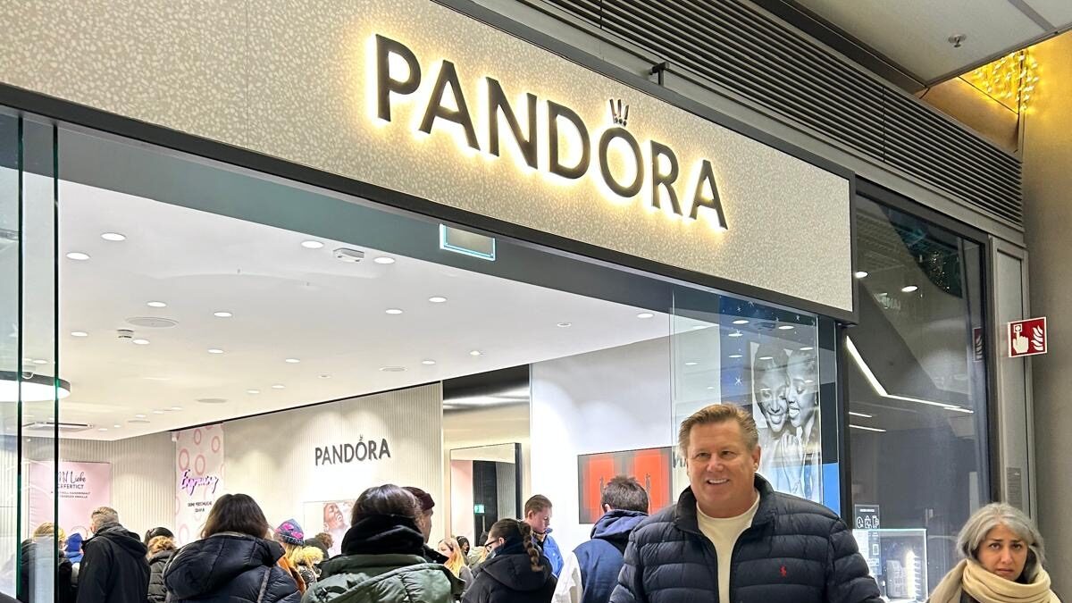 Pandora-butik og Kasi-Jesper