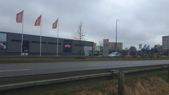 Meny Herning: Brand bryder ud