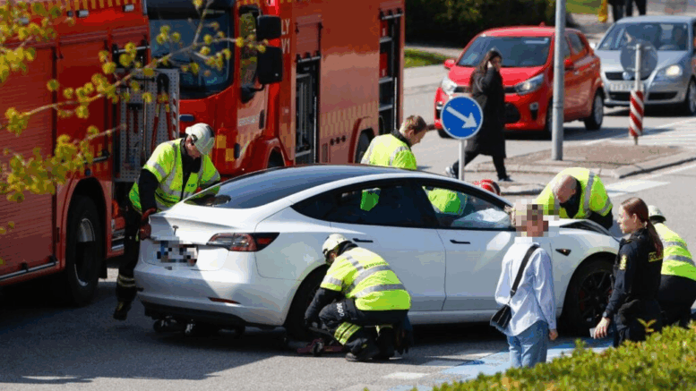 Tesla i uheld