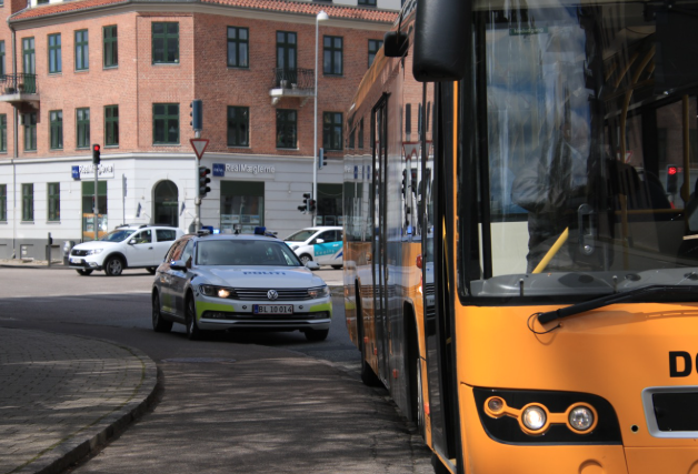 Passagerer i chok: Ung mand onanerer i bussen