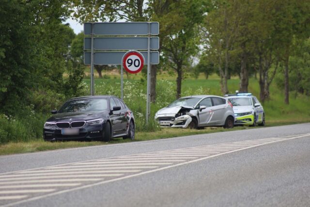 Kolding: Personbiler hamrer sammen