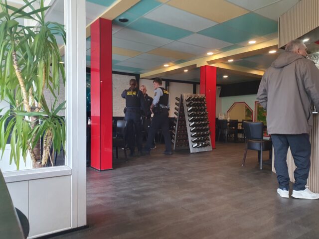 Pizzeriaejer jagter mand: Stak af fra regningen