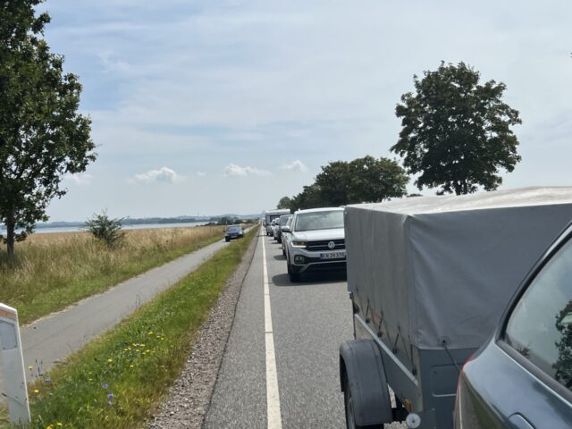 Mystisk ‘drab’ lukker Strandvejen – Helsingør lammet
