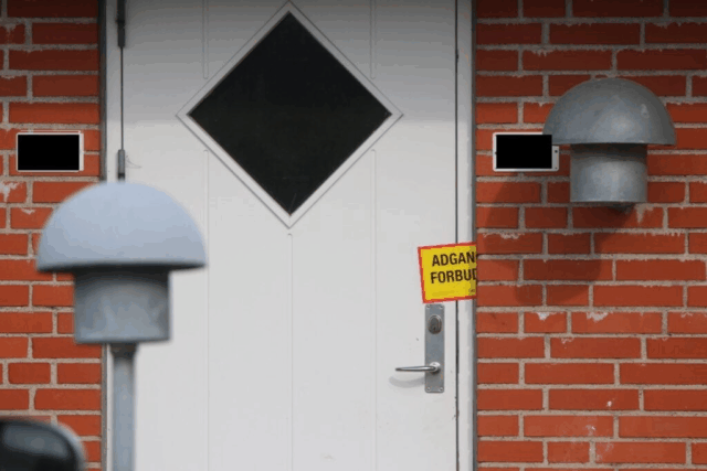 Risiko for udvisning: 15-årig pige kidnappet og holdt fanget