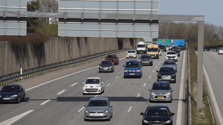 Langtidsholdbare biler på motorvej
