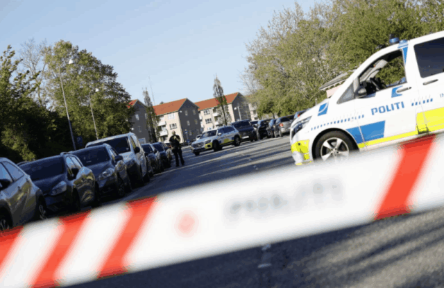 Nu melder politiet ud: Voldsomt skyderi på åben gade