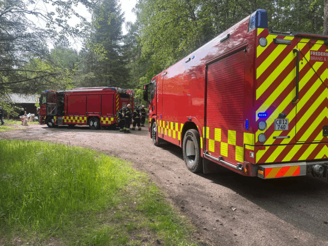 Blå blink og sirener i Frederiksværk efter alarmopkald