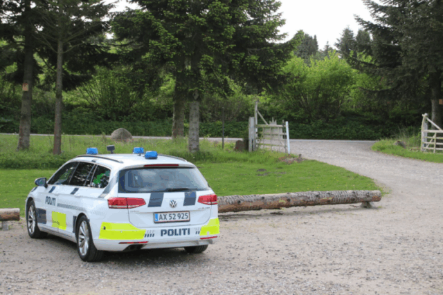 Politiet jagter ulækker mand: Viser sine kønsdele til unge piger