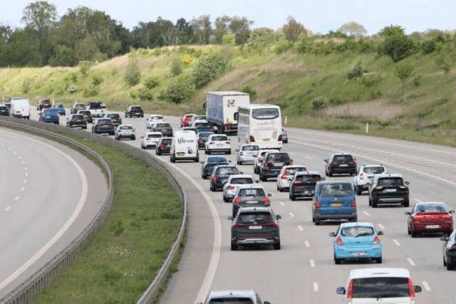 Mekaniker advarer: Én knap i din bil kan halvere motorens levetid