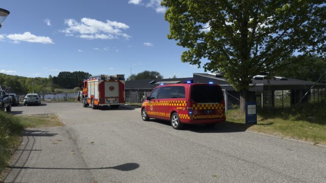 Brandvæsenet rykker ud til børnehus
