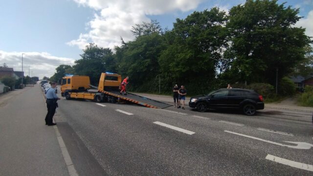 Uheld skaber udfordringer på trafikeret vej