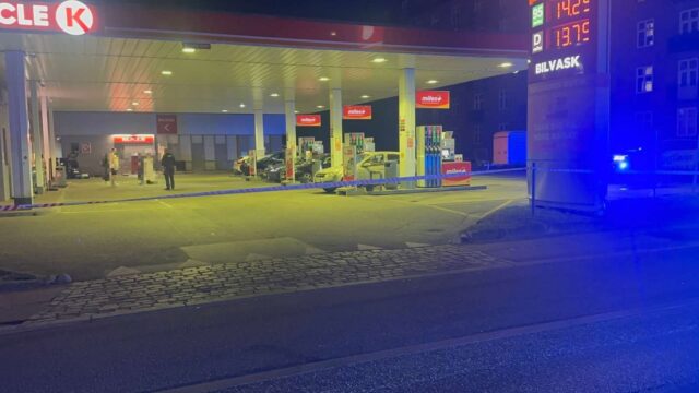 Politiet afspærrer ved Circle K