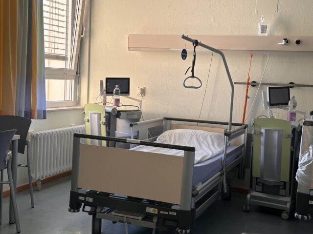 Tragedie på hospital: Tre omkommer i voldsom brand