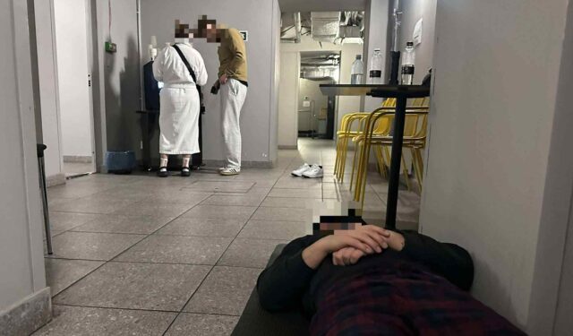 Presse-fotos.dks journalister i bombeskjul under missilregn i Ukraine: Sådan oplevede vi historisk angreb